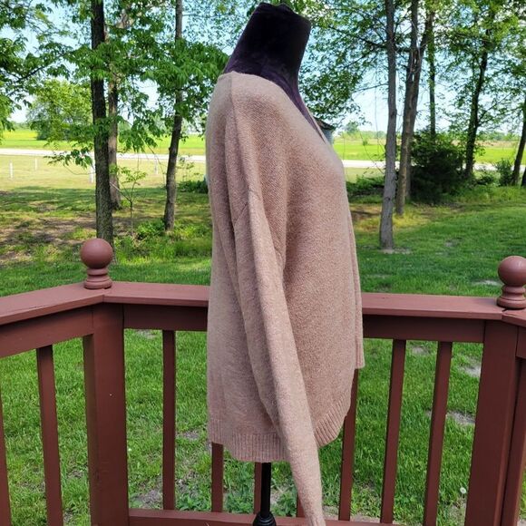 H&M Ladies V-neck Pullover Oversized Long Length Brown Sweater Top Large - Picture 5 of 12